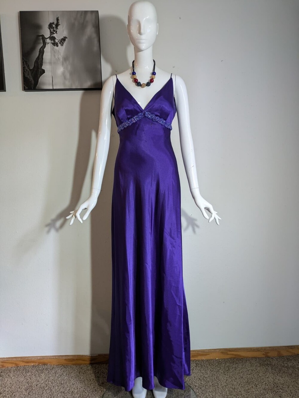 Cami Cami by Niki Livas Purple Satin Beaded Open Back Formal Gown Size 3